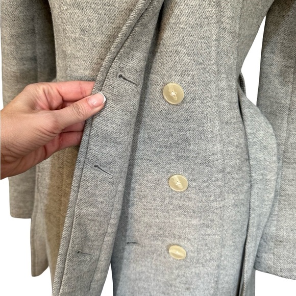 Aritzia Light Gray Women's Trench Coat - Picture 10 of 11